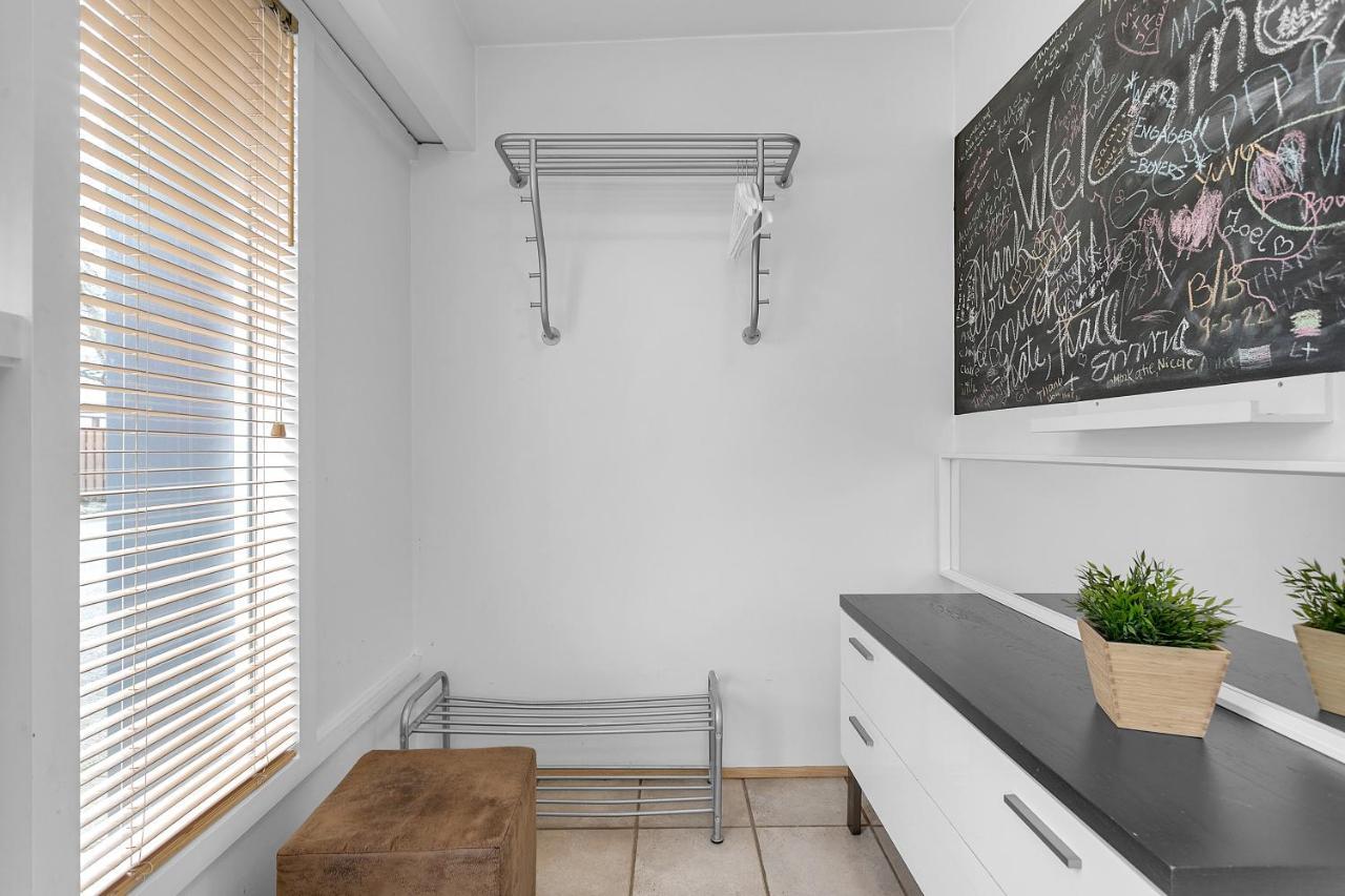 Baron Downtown Apartments Reykjavik Bagian luar foto