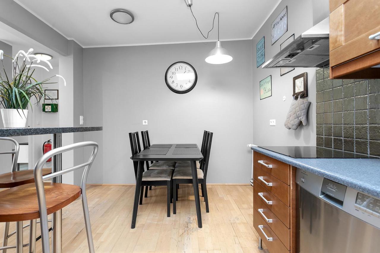 Baron Downtown Apartments Reykjavik Bagian luar foto