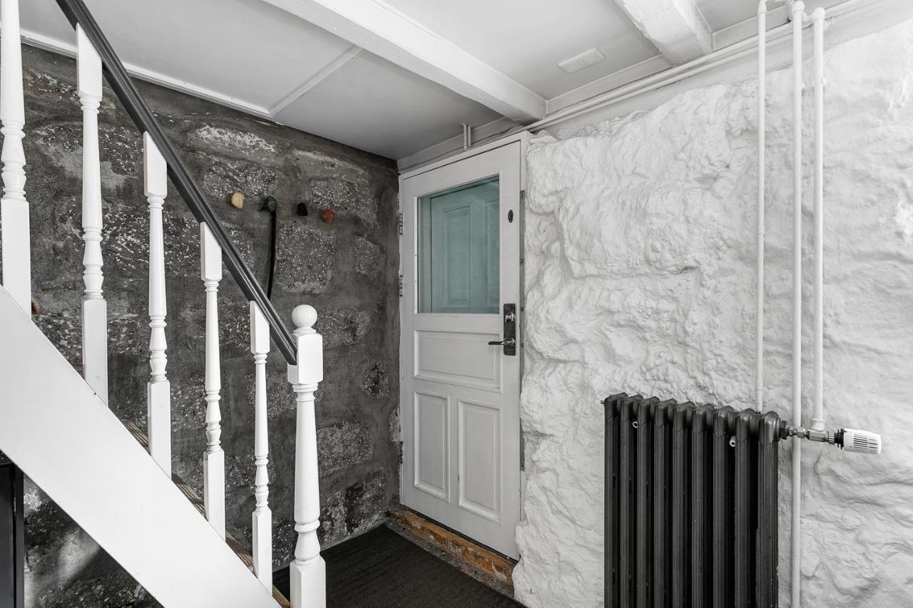 Baron Downtown Apartments Reykjavik Bagian luar foto