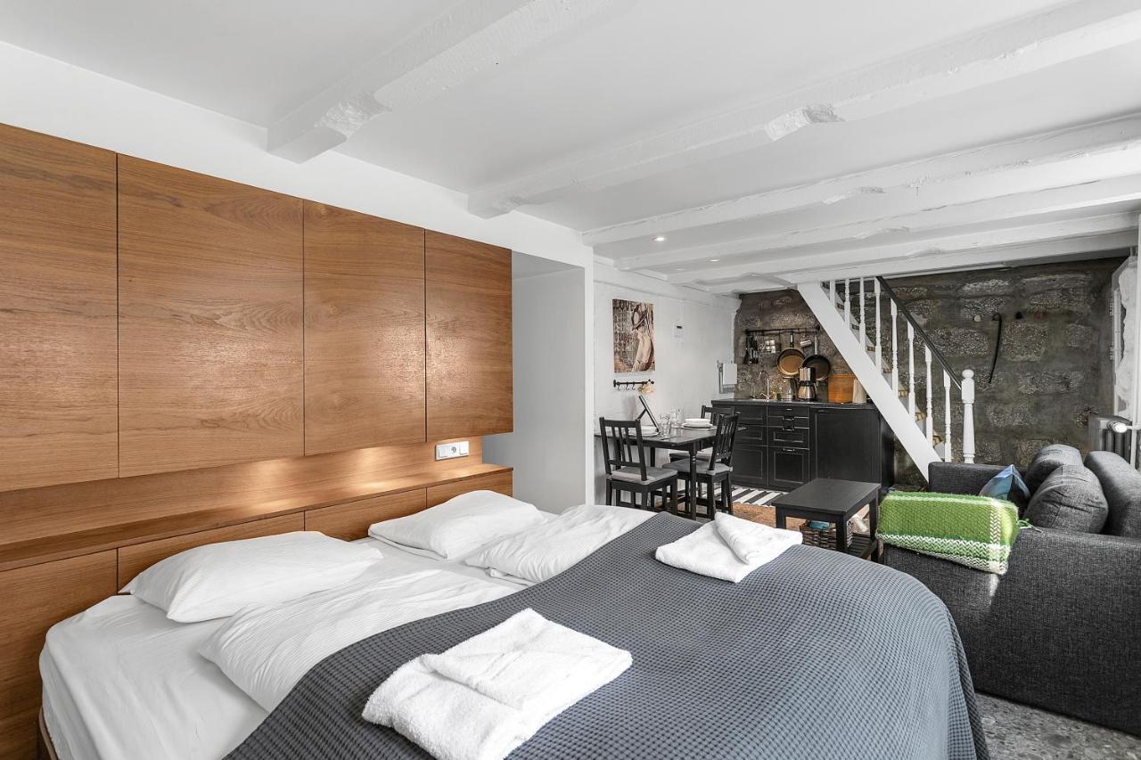 Baron Downtown Apartments Reykjavik Bagian luar foto